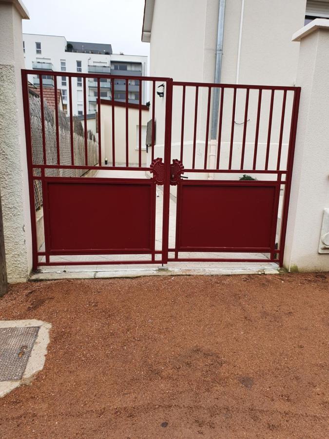 Le Paradis Iyedessil Dijon Exterior foto