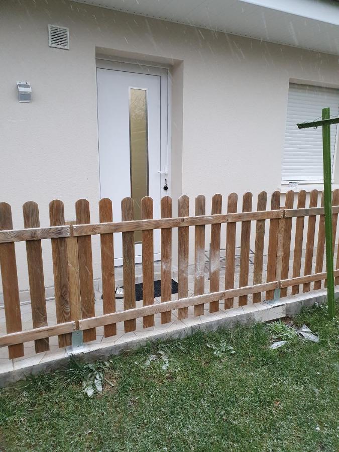 Le Paradis Iyedessil Dijon Exterior foto